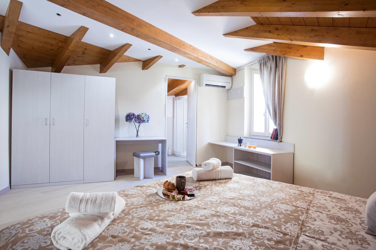 Ossuccio Grande C Home With Pool Sleeps 12 By Italian Apartments Côme Esterno foto