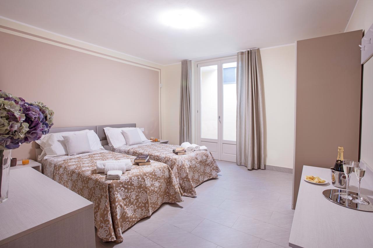 Ossuccio Grande C Home With Pool Sleeps 12 By Italian Apartments Côme Esterno foto