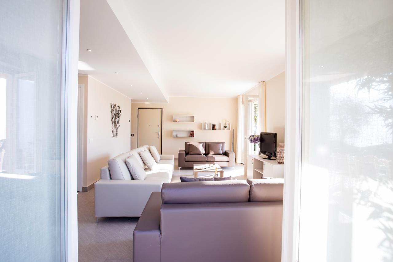 Ossuccio Grande C Home With Pool Sleeps 12 By Italian Apartments Côme Esterno foto